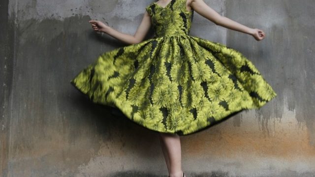 Laundry Kostum Pestamu di D2C Laundry Surabaya!